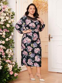 Modelyn Plus Size V-Neck Lantern Sleeve Printed Mesh Splicing Long Dress Long Evening Dresses - Multicolor - View 4