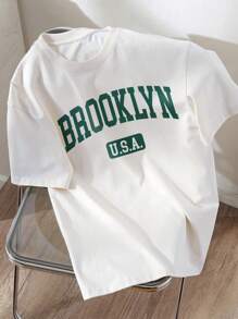 SHEIN Camiseta Casual De Manga Corta Con Cuello Redondo Y Letras Impresas Para Niños Mayores, Adecuada Para El Verano