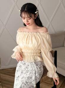 FRIFUL Camisa De Hombro Descubierto Sólido De Las Mujeres Con Manga De Volantes Y Pliegues - Beis - Ver 3