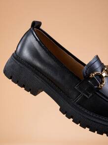 BALTEOP 2024 New British Style Women's Black Slip-On Flat Shoes With Metal Buckle & Leather Splicing