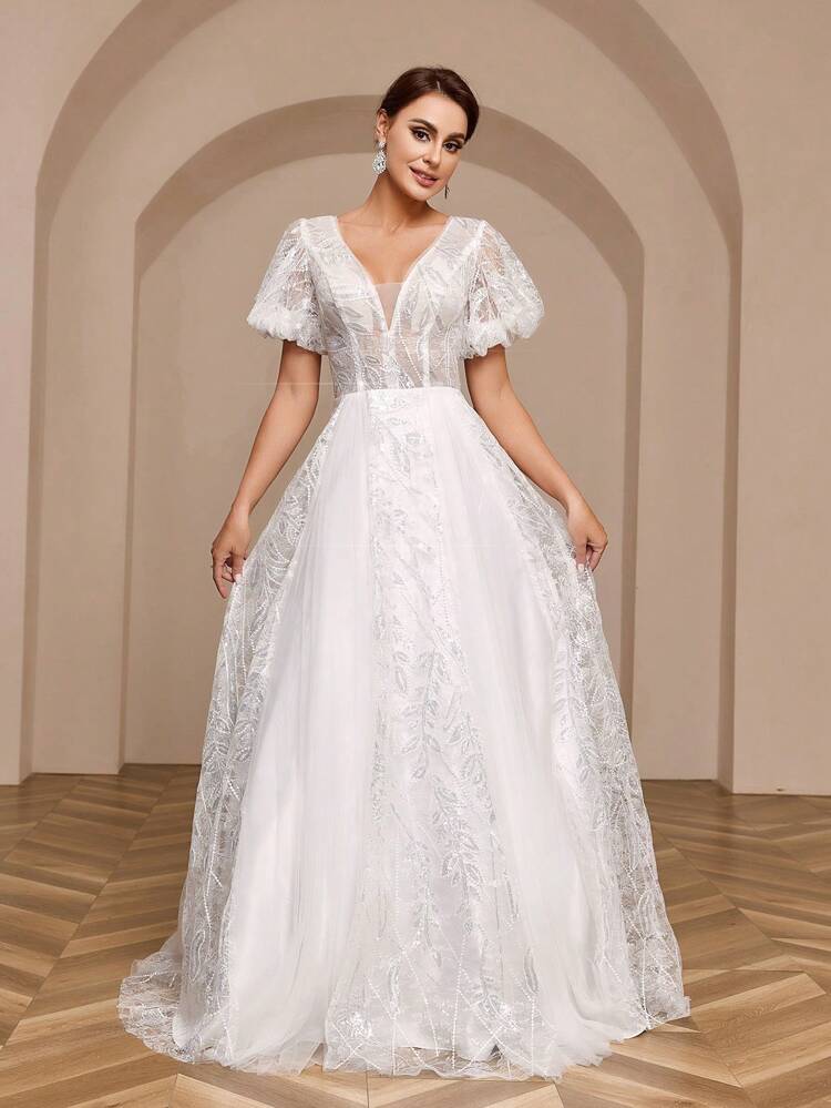 Elegant Pearl Embellished Pleated Mesh Lantern Sleeve Ball Gown Wedding Dress With Dramatic Train