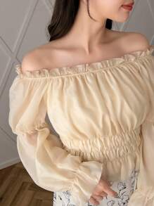 FRIFUL Camisa De Hombro Descubierto Sólido De Las Mujeres Con Manga De Volantes Y Pliegues - Beis - Ver 4