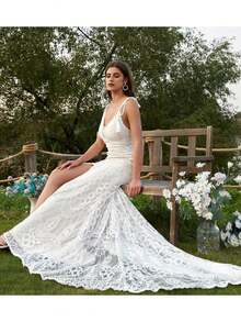 Elegant Romantic Long Lace Semi-Sheer Mermaid Wedding Dress With Spaghetti Straps Backless Design And Contrast Mesh Details