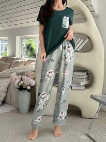 拼色花朵印花短袖T恤和裤子睡衣套装