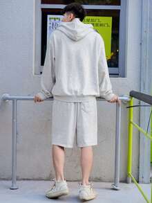 DAZY Nam Mùa hè In thư Dây rút Bộ áo hoodie và quần short - Xám - Xem 2