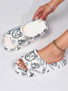 Women's Summer Indoor/Outdoor Thick Bottom Anti-Slip Slippers With Bear Pattern For Home, Bathroom