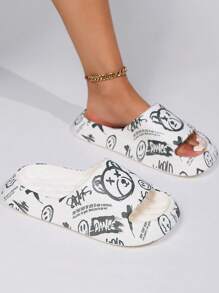 Women's Summer Indoor/Outdoor Thick Bottom Anti-Slip Slippers With Bear Pattern For Home, Bathroom