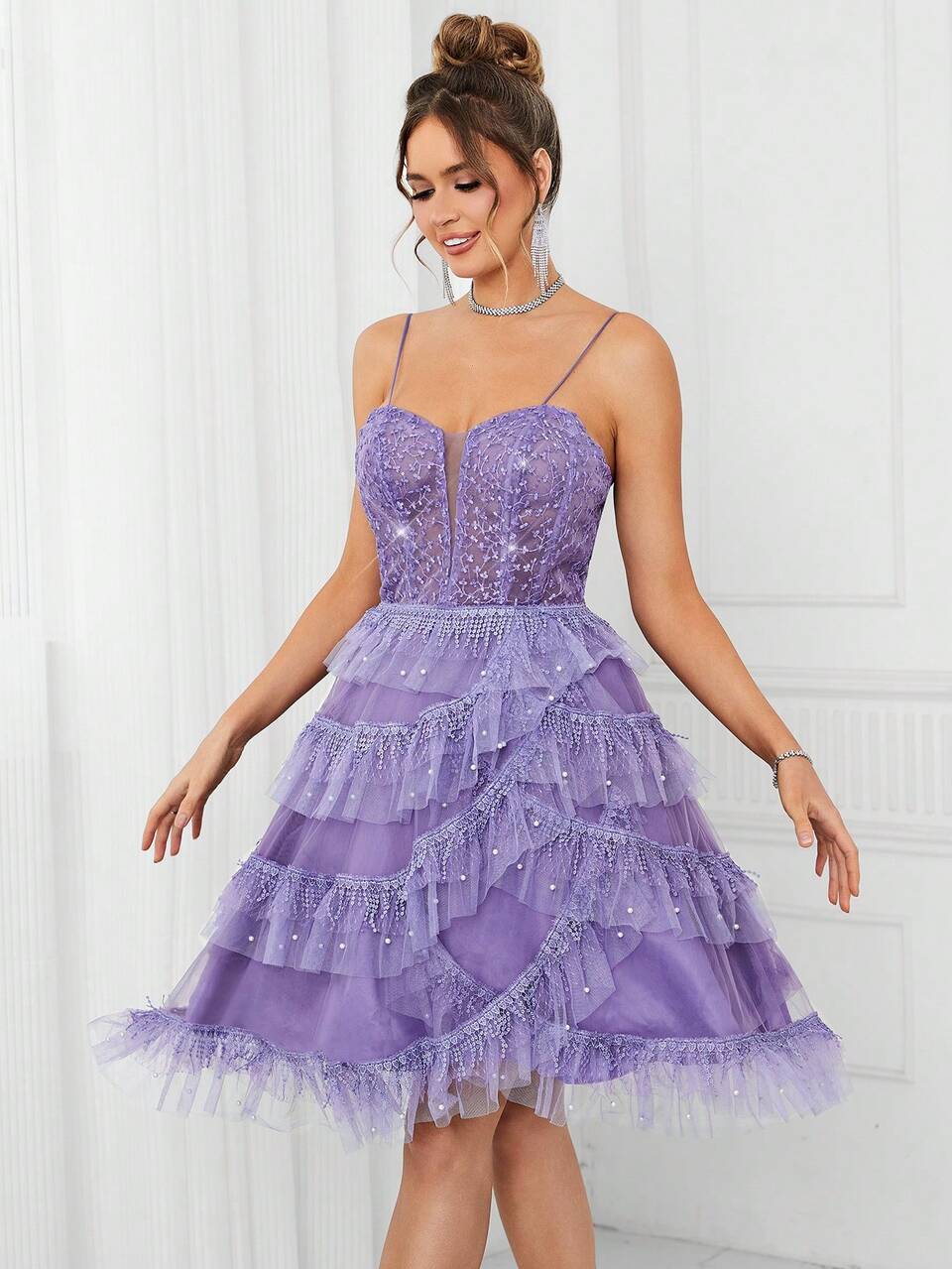 Elegant Lavender Purple V-Neck Embroidered Lace Gown,Tassel & Pearl Decor Multi-Layer Mesh Puffy Spaghetti Strap Cocktail Music Festival Party Dress