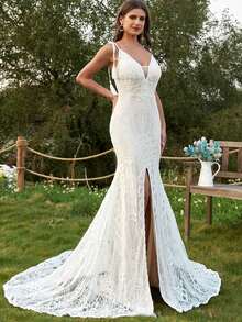 Elegant Romantic Long Lace Semi-Sheer Mermaid Wedding Dress With Spaghetti Straps Backless Design And Contrast Mesh Details