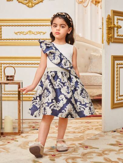 SHEIN 少女復古宮廷花織紋可愛圓領無袖上衣和裙子套裝，邊緣有褶邊