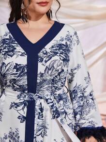 Al Najma Kích thước lớn Của phụ nữ Tiếng  Ả Rập Quần áo Với In thực vật Vá lại Thiết kế & Lông vũ - Màu xanh hải quân - Xem 3