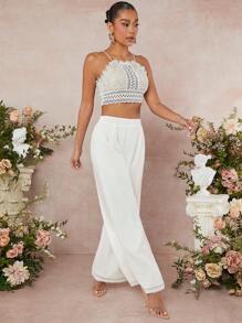 SHEIN Unity Conjunto de dos piezas con top de halter de encaje y pantalones de pierna ancha