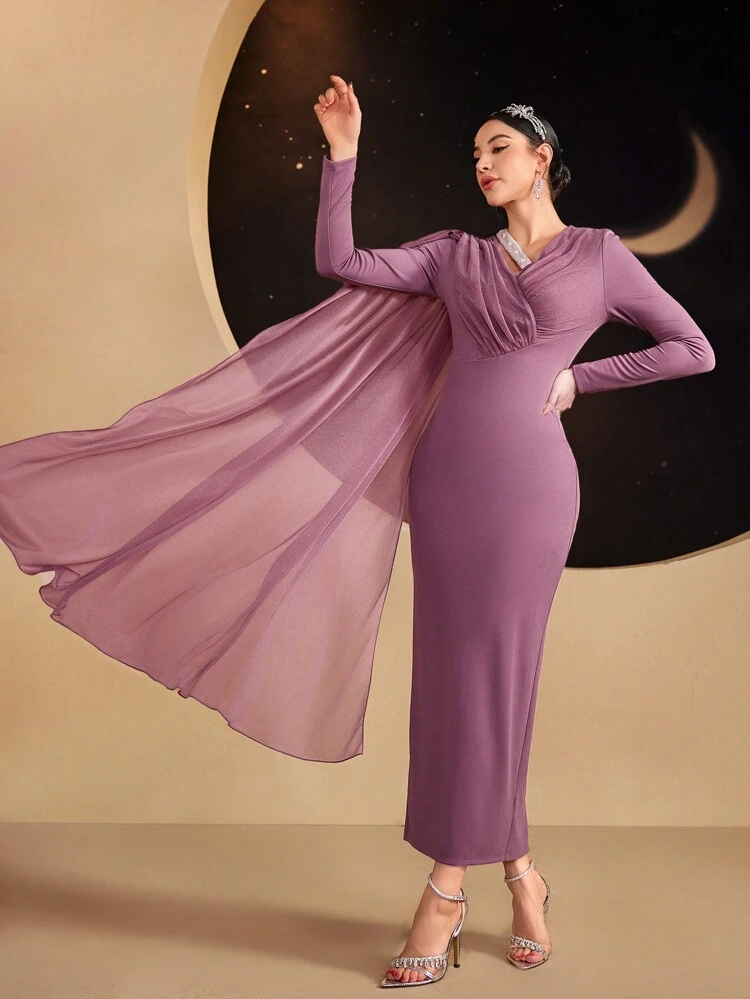 Ladies' Slim Fit Arabian Dress With Pleated And Mesh Contrast