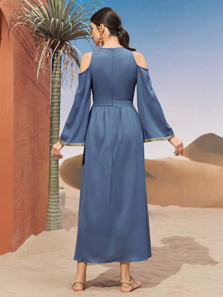 Women's Cold-Shoulder Arabic Traditional Long Dress With Tape Detailing, Elegant Maxi Jalabiya