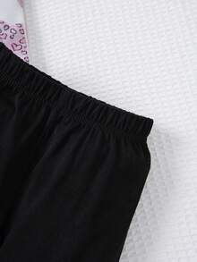 SHEIN 少女粉色愛心和豹紋印花上衣搭配黑色短褲2入組 - 彩色 - 查看 3