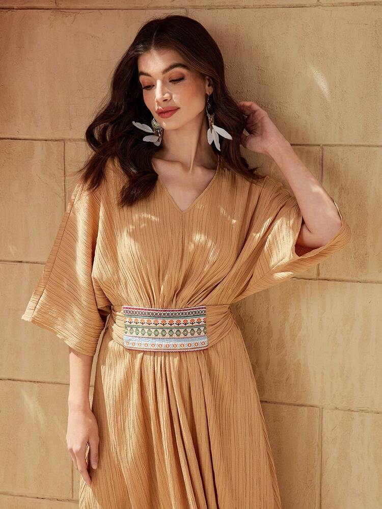 Women's Textured Waist-Cinching Dress