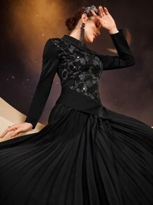 Modelyn 女士闪光刺绣不对称上衣和百褶裙套装，优雅晚会礼服两件套 - 黑色 - 查看 7