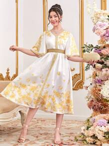 SHEIN Teen Girl's V-Neck Golden Flower Print Dress With Woven Tape Decoration