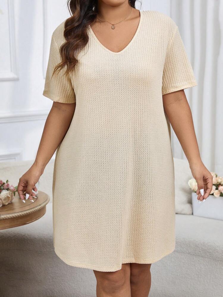 Plus Size Women's Casual Waffle Pattern Back Cutout Neck Floral Dress