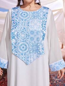 Al Najma 大尺碼女款花卉印花圓領阿拉伯服裝 - 彩色 - 查看 6