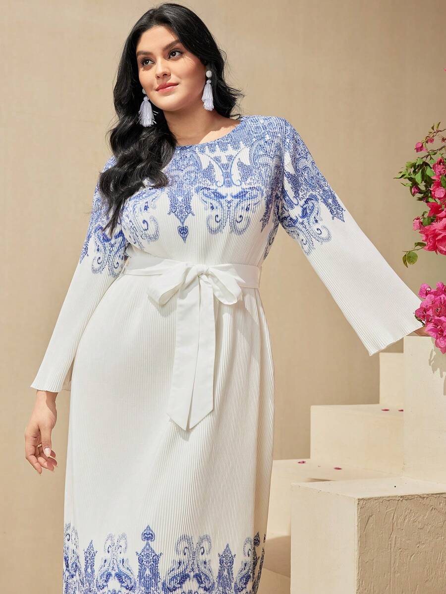 Mulvari Plus Size Women's Floral Printed Round Neck Pleated Dress - Blue and White - View 1