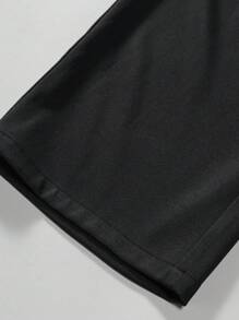 Manfinity Hypemode Pantaloni da uomo con vita elastica e pieghe, adatti per il ritorno a scuola