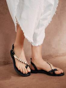 Styleloop 女士時尚春夏假期金屬貝殼波西米亞舒適平底涼鞋