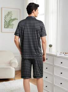 Men's Short Sleeve Diamond Pattern Pajama Set