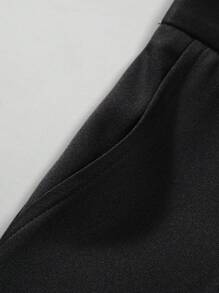 Manfinity Hypemode Pantaloni da uomo con vita elastica e pieghe, adatti per il ritorno a scuola
