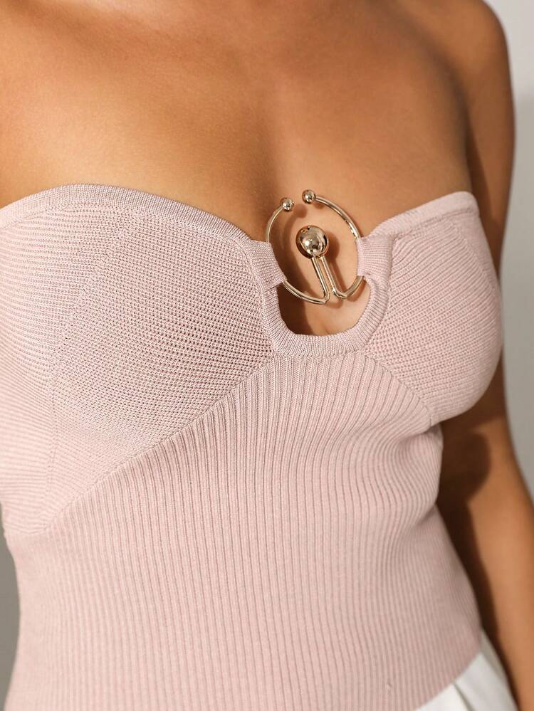 Women's Knitted Top With Metal Decoration Bandeau