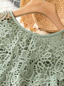 Linhara Plus Size Solid Color Splice Water Soluble Contrast Lace Dress