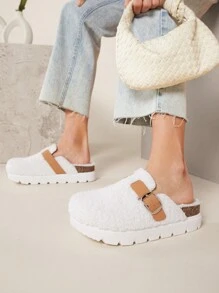 SHUZIA Women's Warm Furry White Slippers