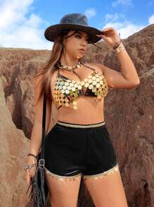 Flirla Plus Size Shiny Sequin Trim Woven Belt Shorts - Black - View 2