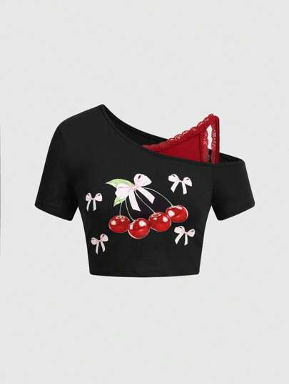 Kawaii Asymmetrisches Schulter T-Shirt mit Spitzenbesatz, Kirsch- und Schleifen-Muster, Schule