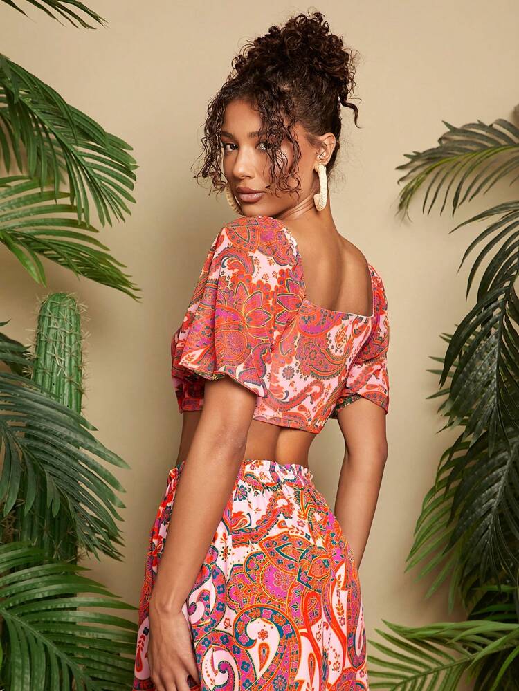 Women's Short Sleeve Paisley Print Vacation Shirt For Spring/Summer