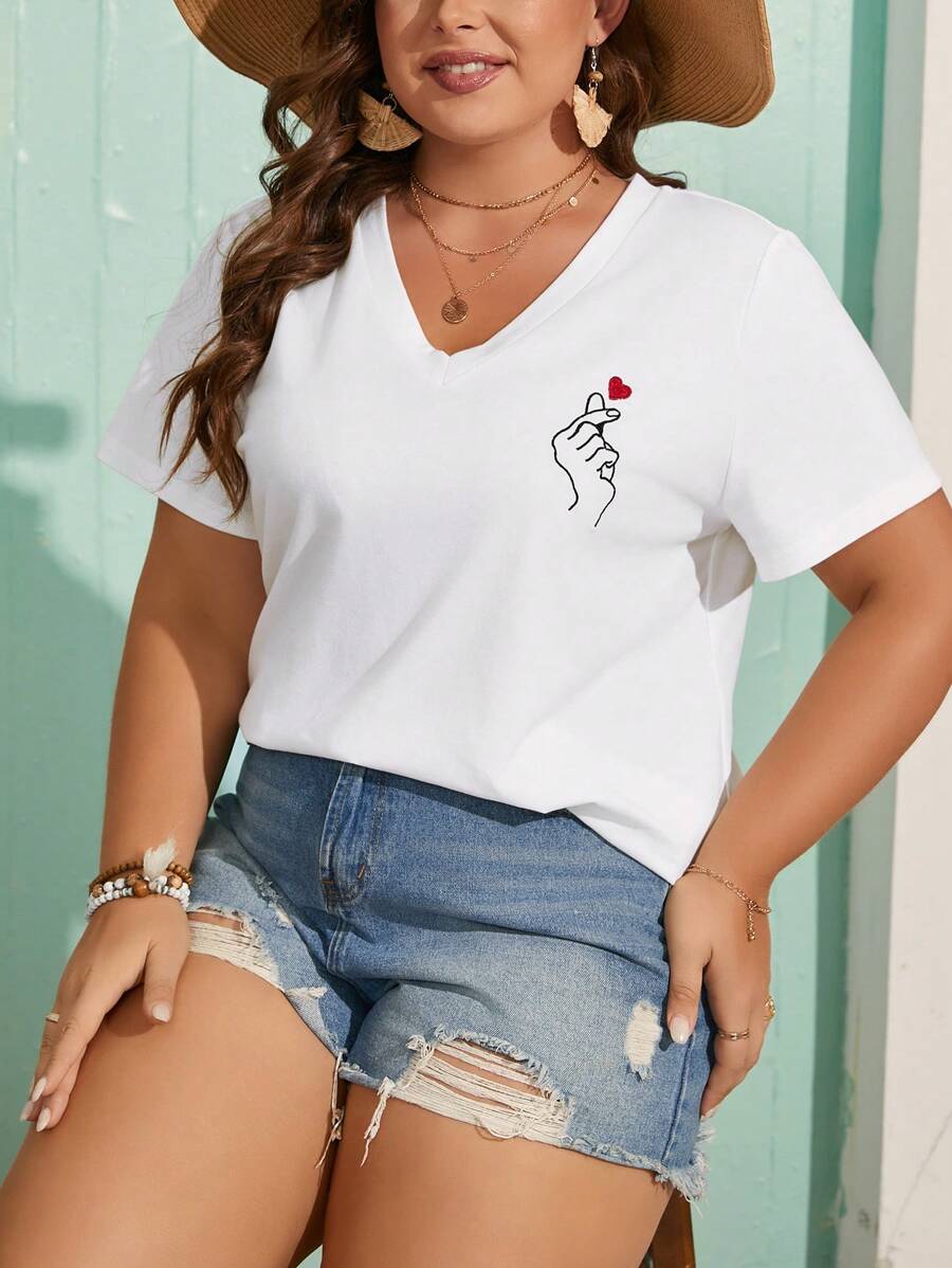 SHEIN Frenchy 大码手势与心形印花夏季波西米亚风 T 恤