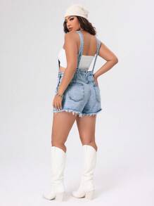 SHEIN EZwear Plus Size Blue Denim Dungaree Shorts With Distressed Detail And Washed Finish - Medium Wash - View 2