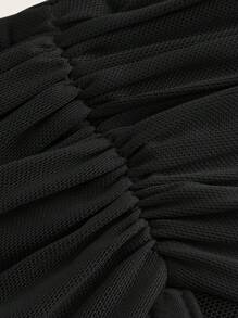 SHEIN ICON 2 Miếng Đen Và Trắng Thon gọn Áo nịt ngực Top Với Ruffle Và Đai nịt bụng Chi tiết Và Chèn lưới - Đen và trắng - Xem 5