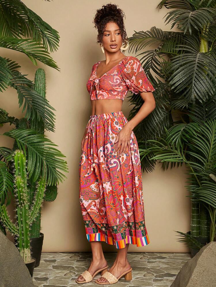 Women's Short Sleeve Paisley Print Vacation Shirt For Spring/Summer