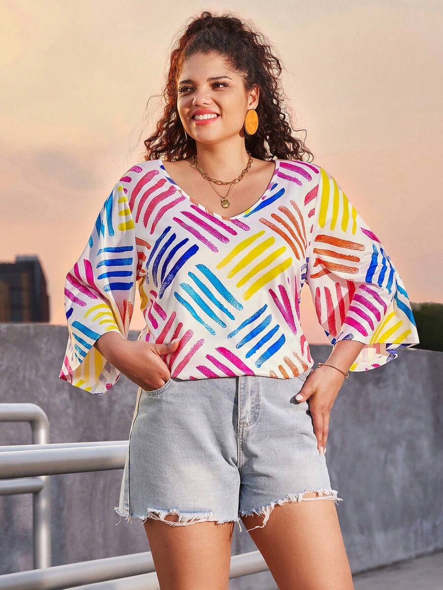 Calvaya 大尺碼印花v領寬鬆休閒t恤 - 彩色 - 查看 1