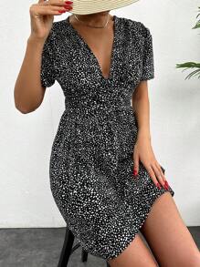 Rochie A-line cu imprimeu peste tot