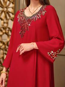 Al Najma 紅色刺繡和鑲鉆禮服 - 紅色 - 查看 3