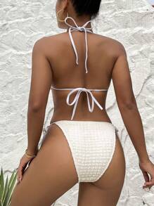 SHEIN Swim Conjunto de bikini de unicolor con textura y detalle de cordones laterales para playa de verano para damas - Blanco - Ver 2