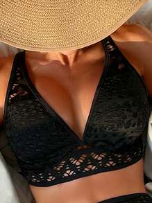 SHEIN Swim 女士镂空纯色比基尼上衣，适合游泳、度假、夏季海滩黑色比基尼上衣黑色比基尼泳装上衣沙滩上衣 - 黑色 - 查看 1