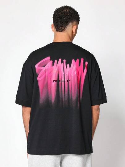 SUMWON Oversized T-shirt met korte mouwen en graffiti-grafische print
