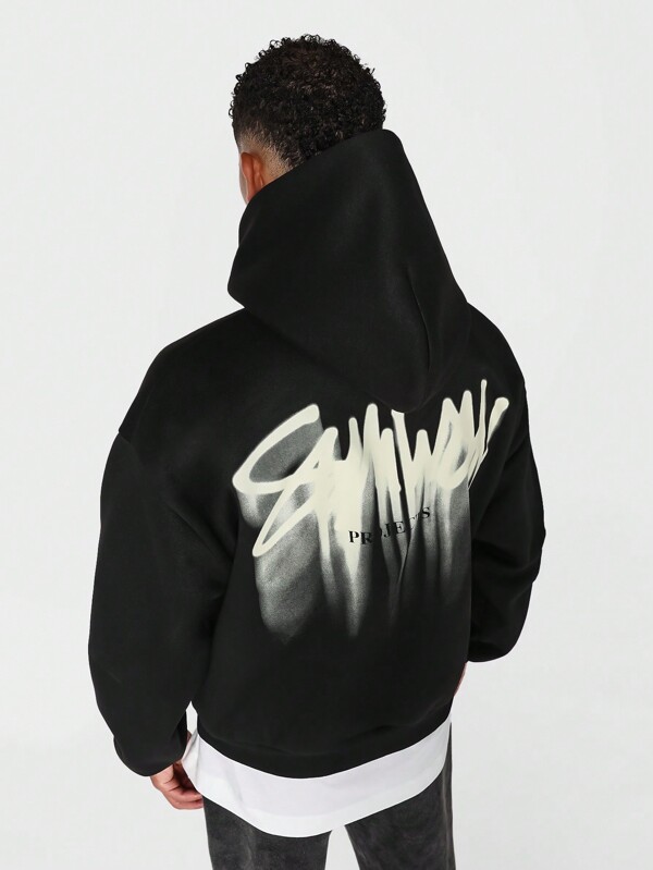 SUMWON Sudadera con capucha de estampado de graffiti de edición premium, de estilo urbano oversize, con bolsillo tipo canguro, para uso casual en otoño e invierno