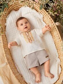 SHEIN Em bé Con trai Trang trí Patch Eo đàn hồi Giải trí Quần short - Màu be - Xem 3