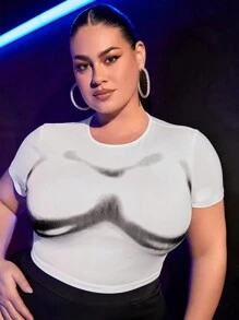 SHEIN SXY Plus Size Tight Fit Short Length Body Printed T-Shirt - White - View 1