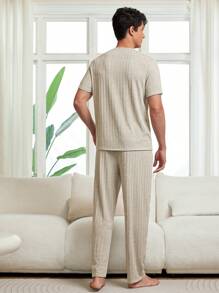 男士簡約裝飾扣短袖和長褲家居套裝