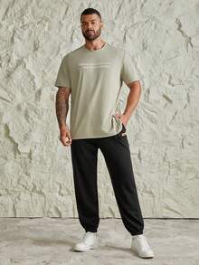 Manfinity RebelGame Nam Kích thước lớn Dệt kim Giải trí Quần Chạy bộ Với Chi tiết bản Patch thư - màu đen - Xem 5